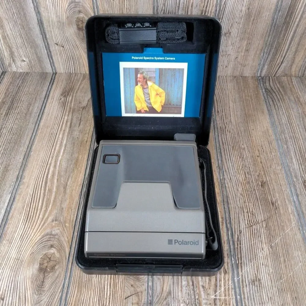 Polaroid Spectra System Auto Focus Instant Camera Flash Hard Case‎ Vtg UNTESTED